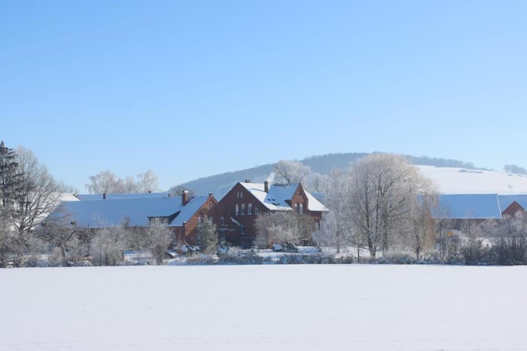 Idyllische Ferienwohnung Auf Altem Bauernhof Mit Wallbox Emmerthal Esterno foto